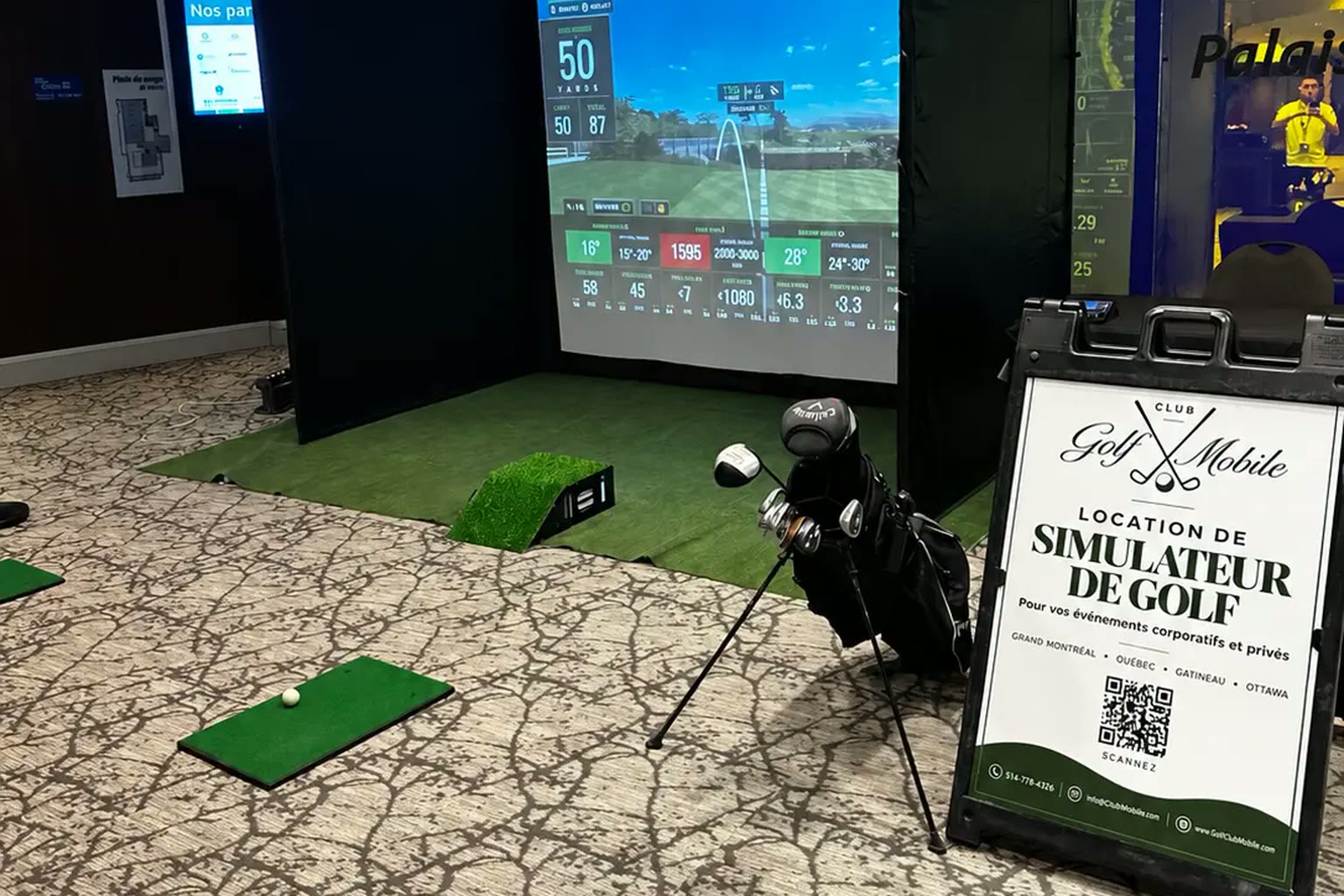 Golf Club Mobile simulator booth at a convention